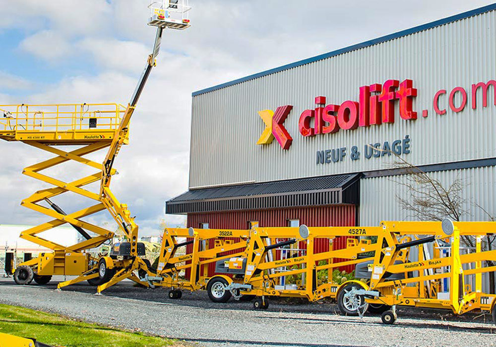 A photo of a Cisolift aerial work platform